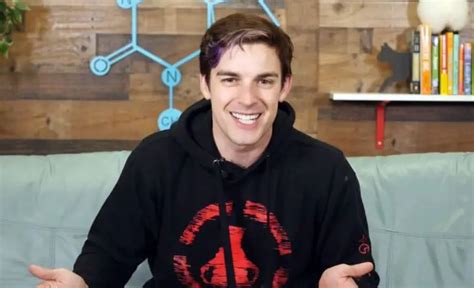 is matpat gay|Mat Pats Profile, Net Worth, Age, Height, Relationships, FAQs